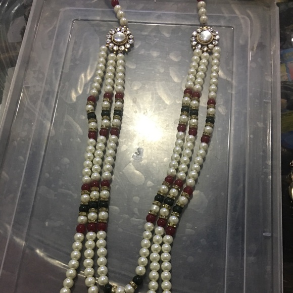 Nickel - Picture 1 of 7